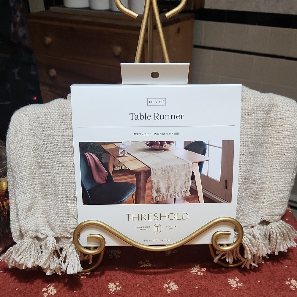 Threshold Table Runner